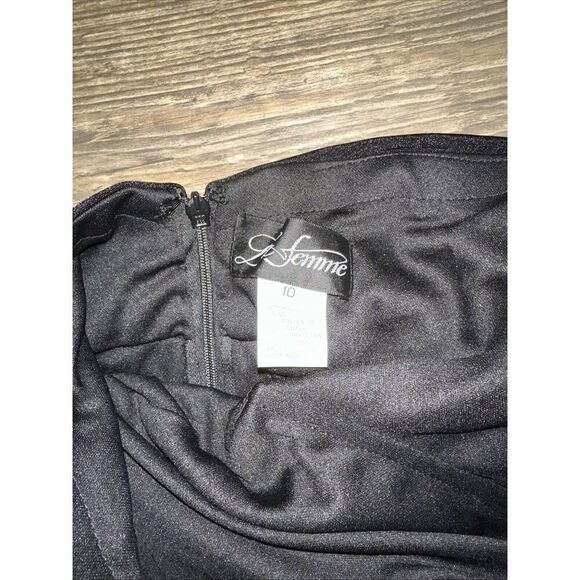 La Femme - 30072 Spaghetti Strap High Slit Gown. Size 10. Black. NWOT. 14 - Picture 8 of 8